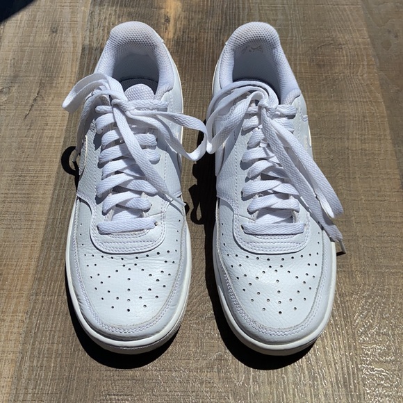 Nike Court Vision Low - Picture 6 of 11